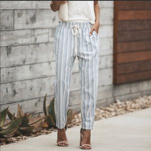 Super cute striped Vici pants size small